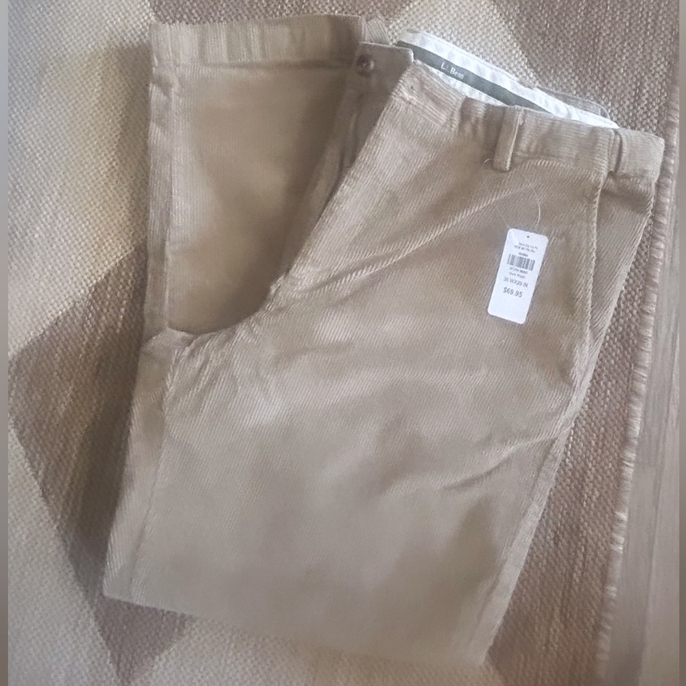 NWT Men’s LLBean Khaki/Brown Corduroy Pants
